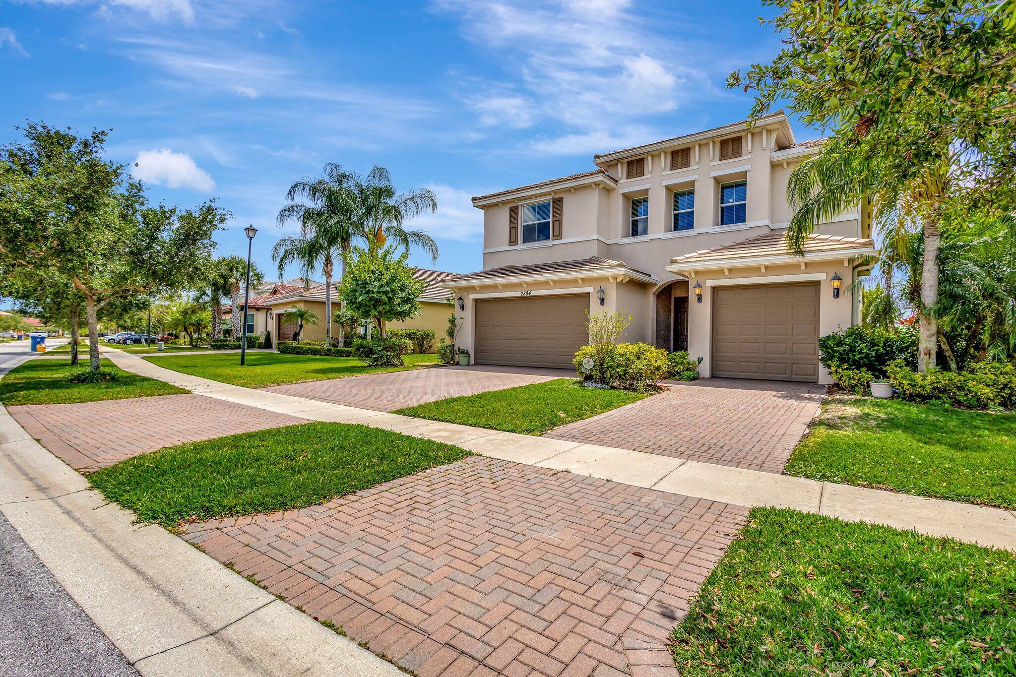 2884 Bellarosa Circle