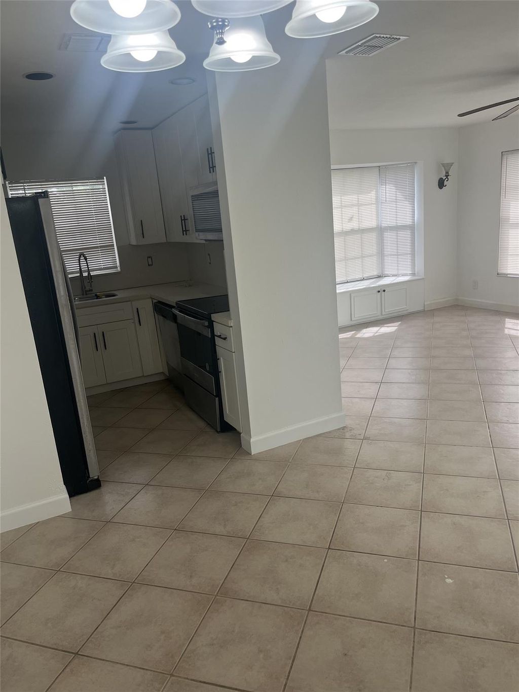 Photo of 10119 Boynton Place Circle, Boynton Beach, FL 33437 (MLS # F10537508)