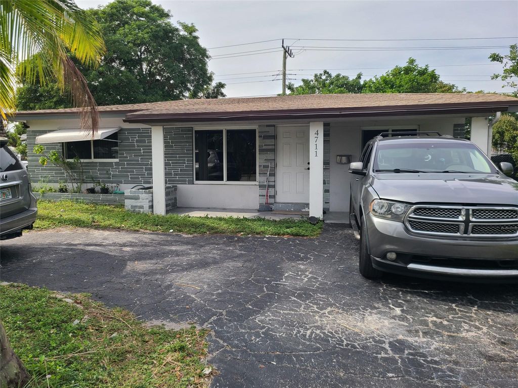 Photo of 4711 N Andrews Ave, Fort Lauderdale, FL 33309 (MLS # F10540507)