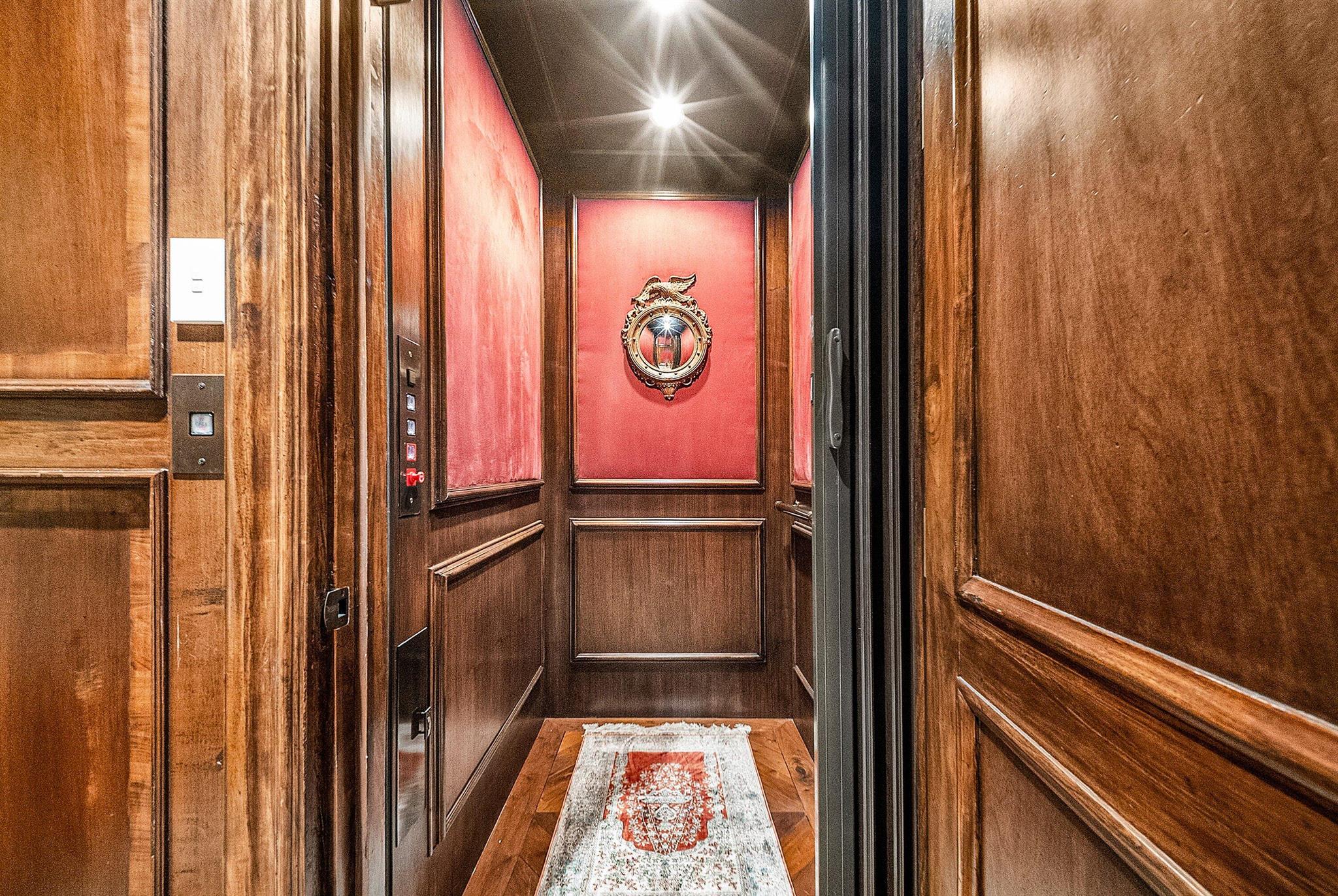 HILLSBORO BEACH - Residential