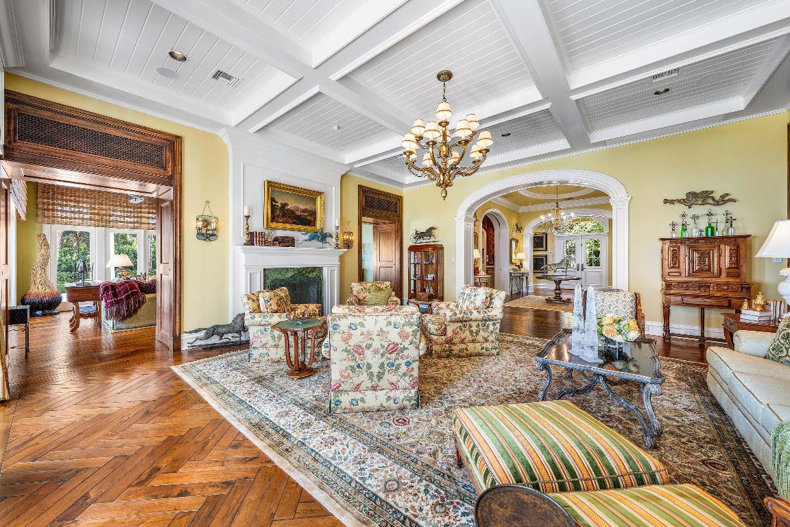 HILLSBORO BEACH - Residential