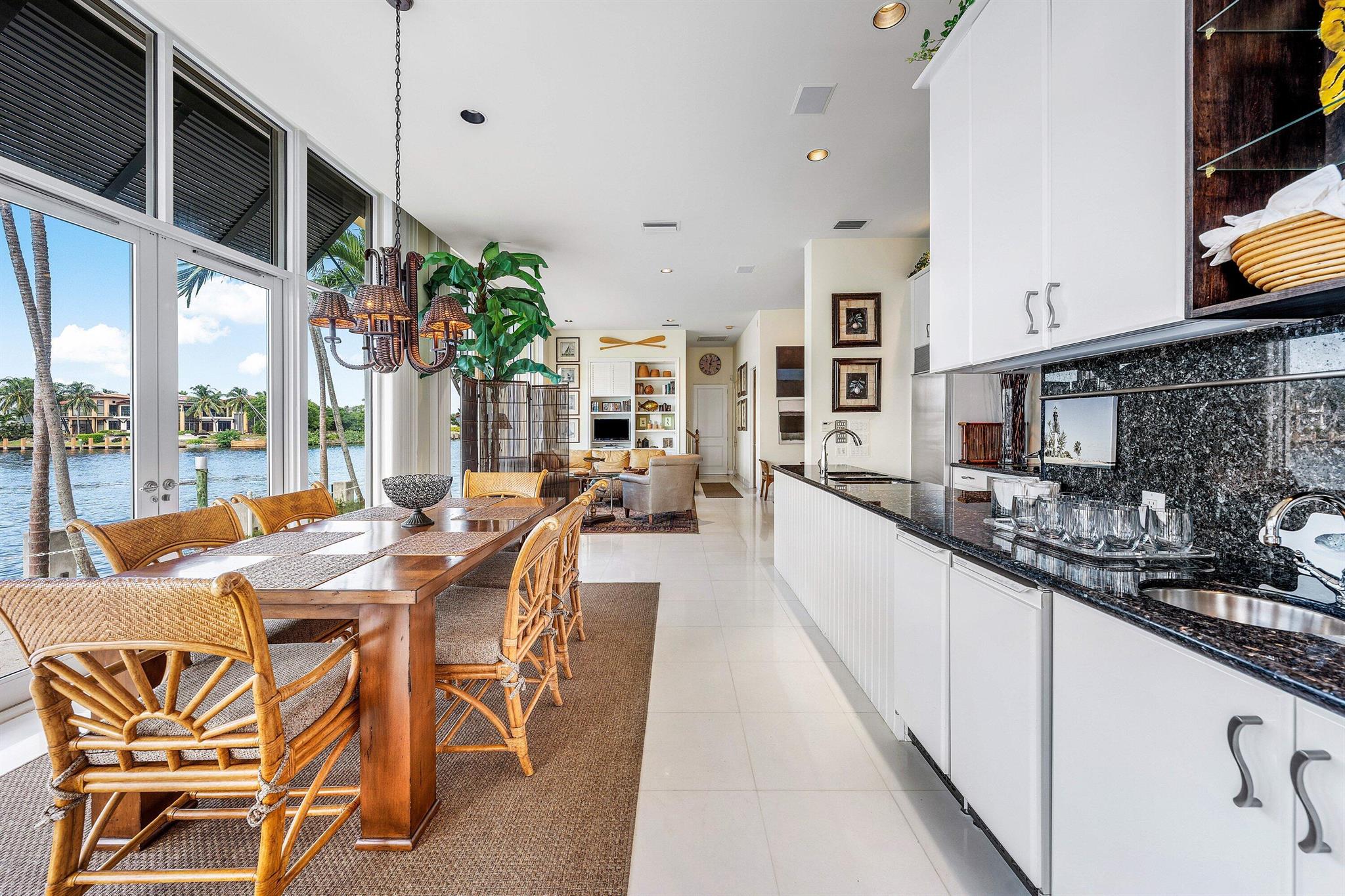 HILLSBORO BEACH - Residential