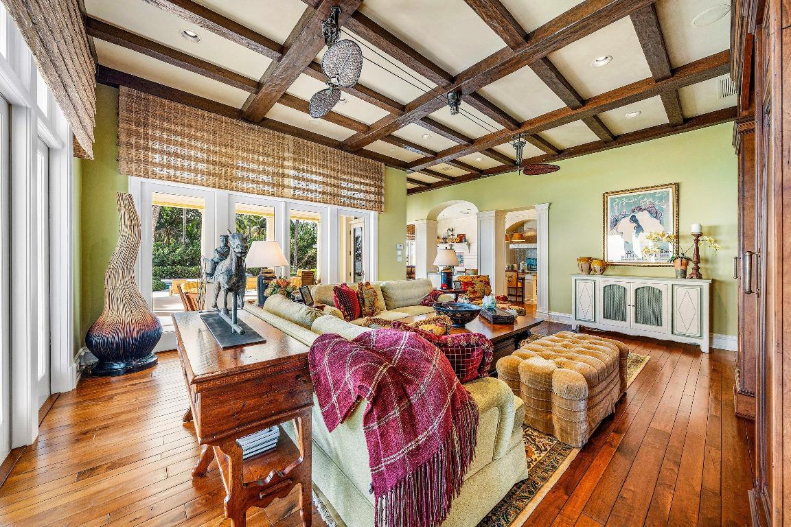 HILLSBORO BEACH - Residential