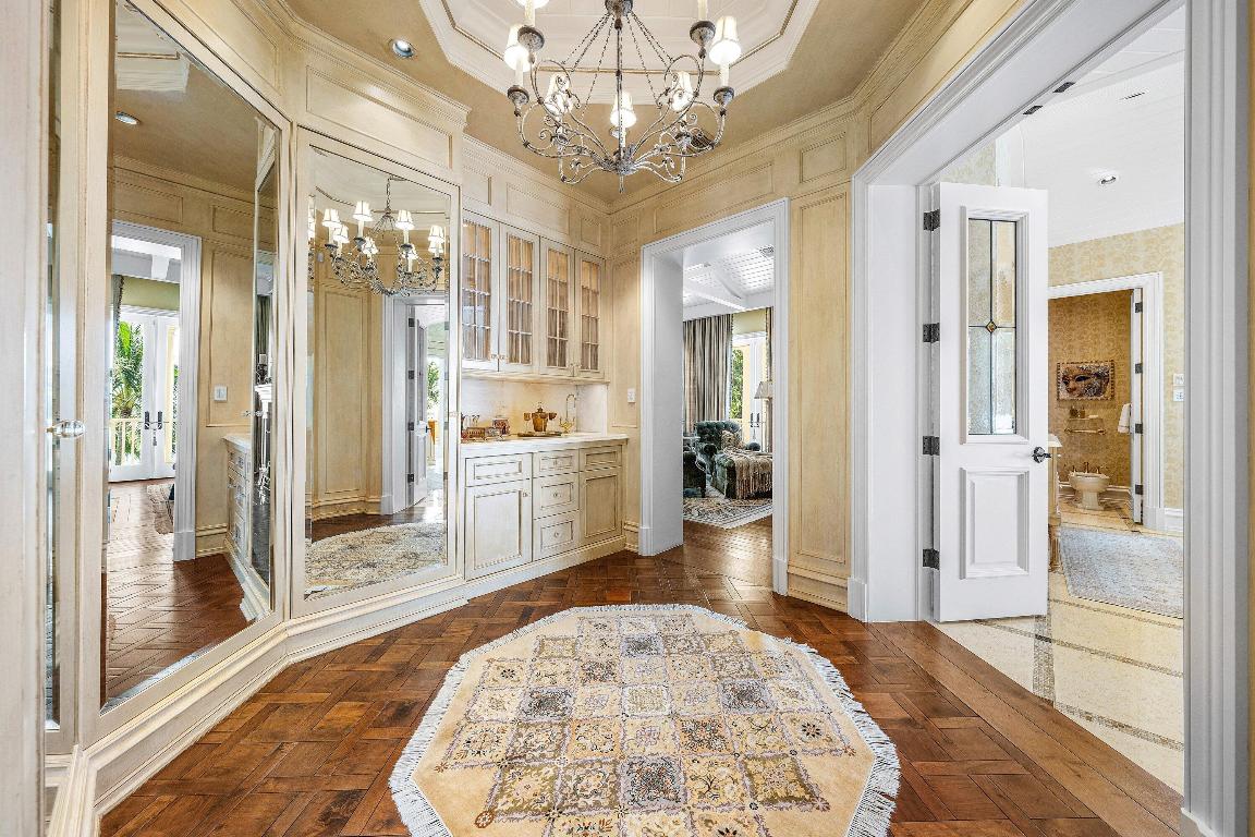 HILLSBORO BEACH - Residential