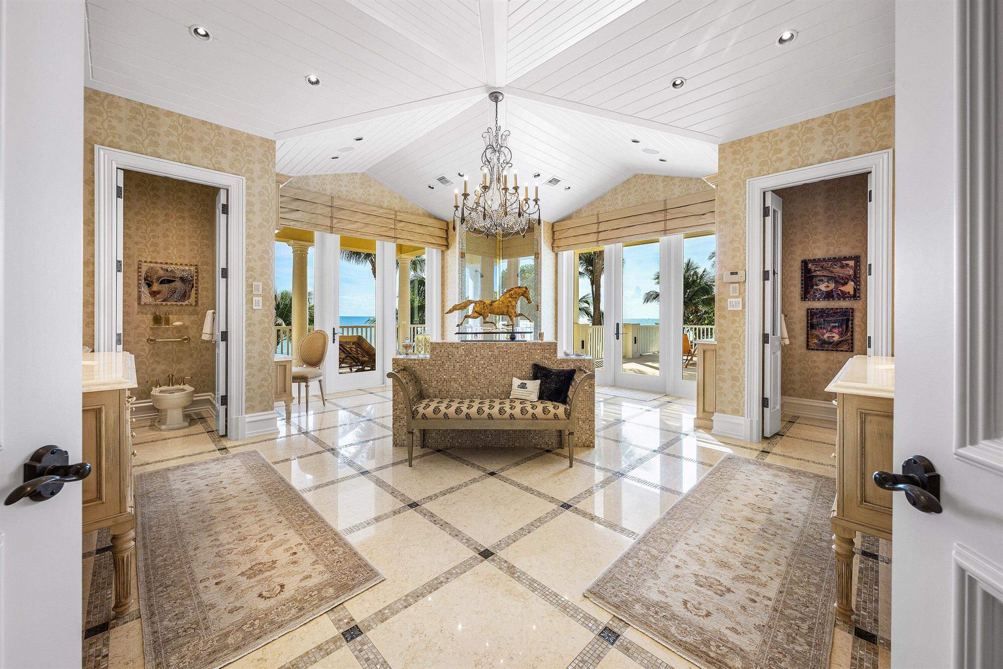 HILLSBORO BEACH - Residential