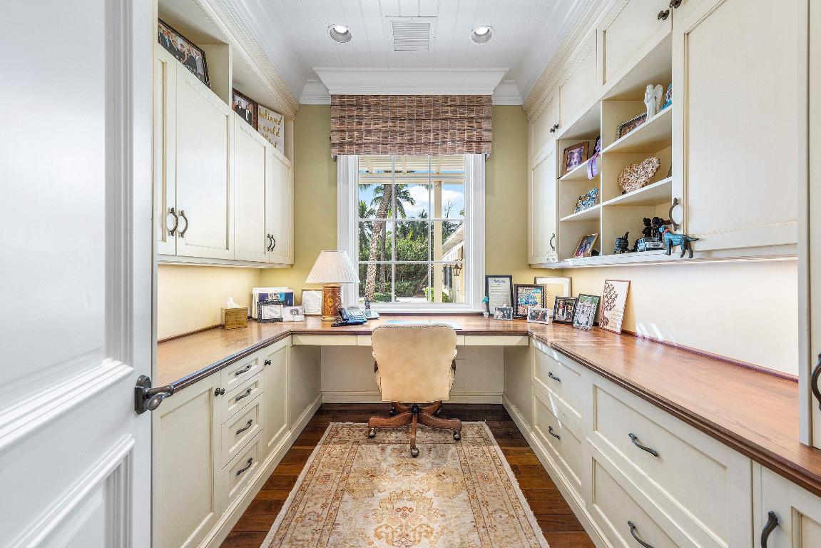 HILLSBORO BEACH - Residential