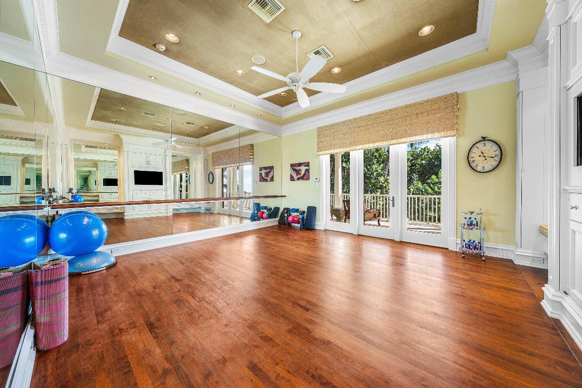 HILLSBORO BEACH - Residential