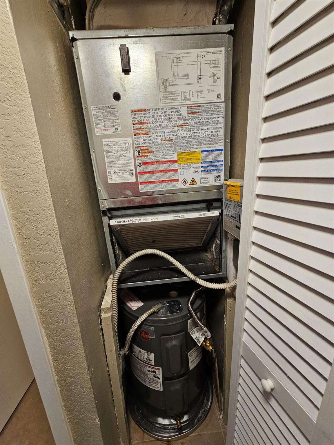 HERITAGE CIRCLE CONDO - Residential