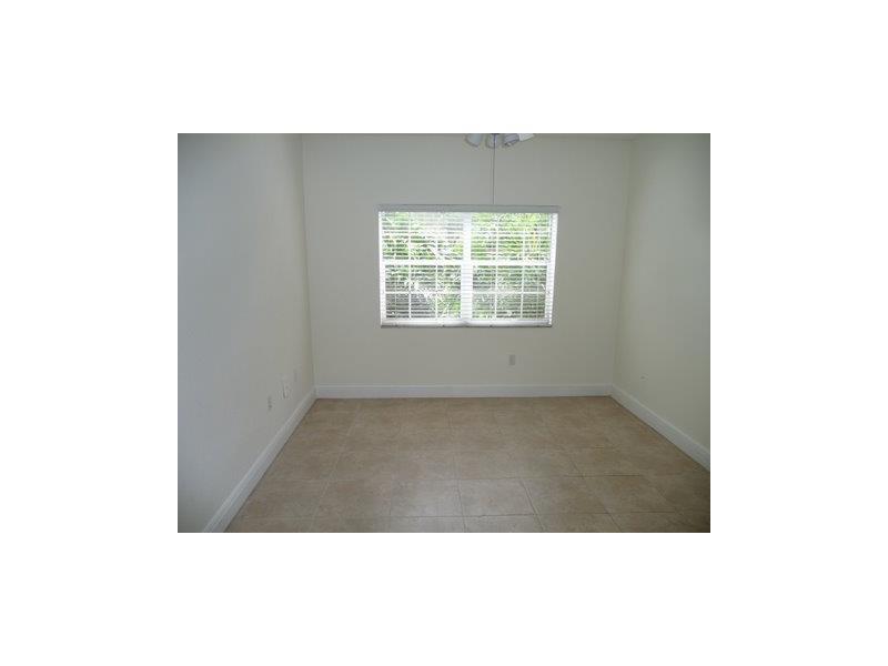 Reflections At Pembroke P - Residential Lease