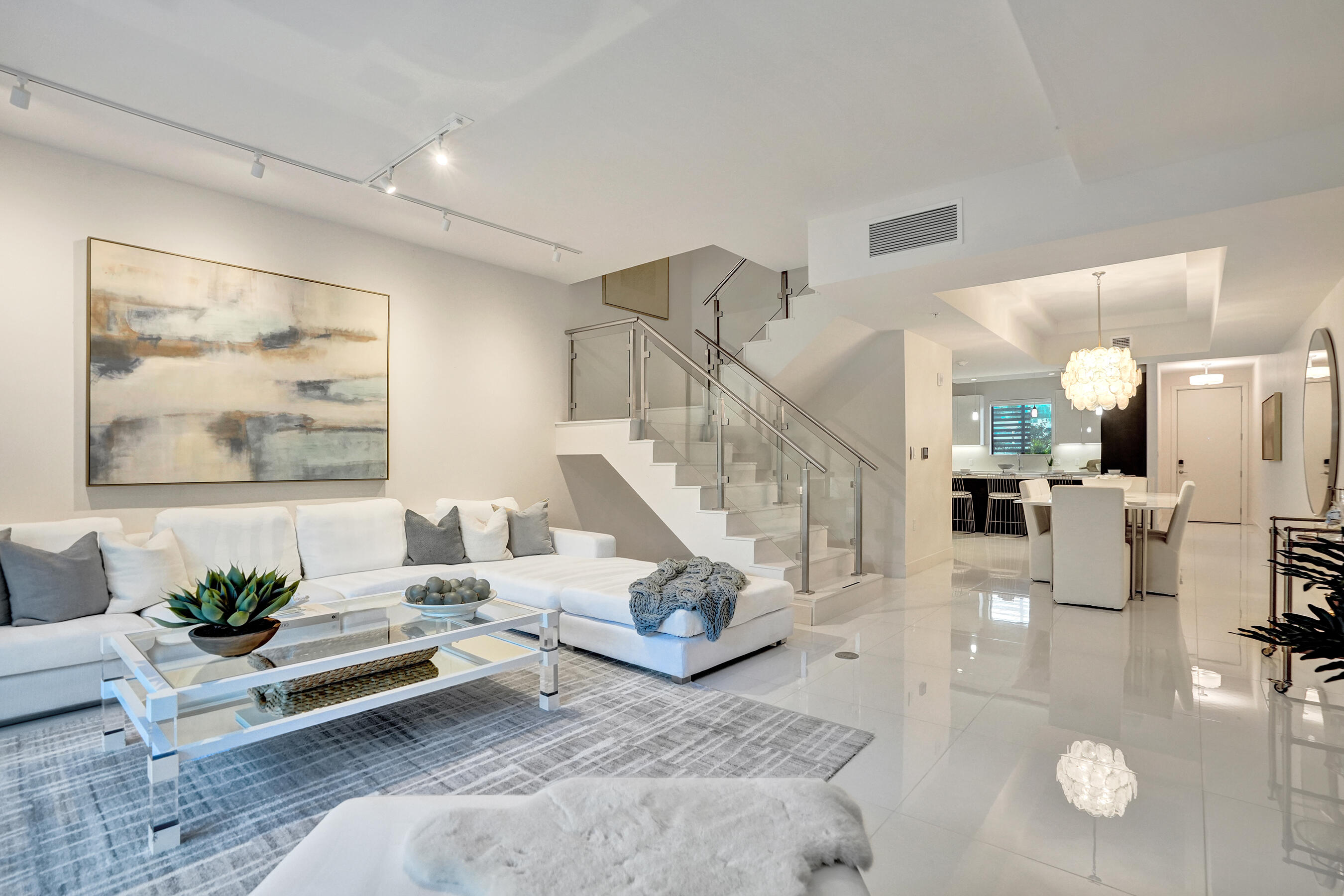 30 THIRTY NORTH OCEAN CONDO - Residential Lease