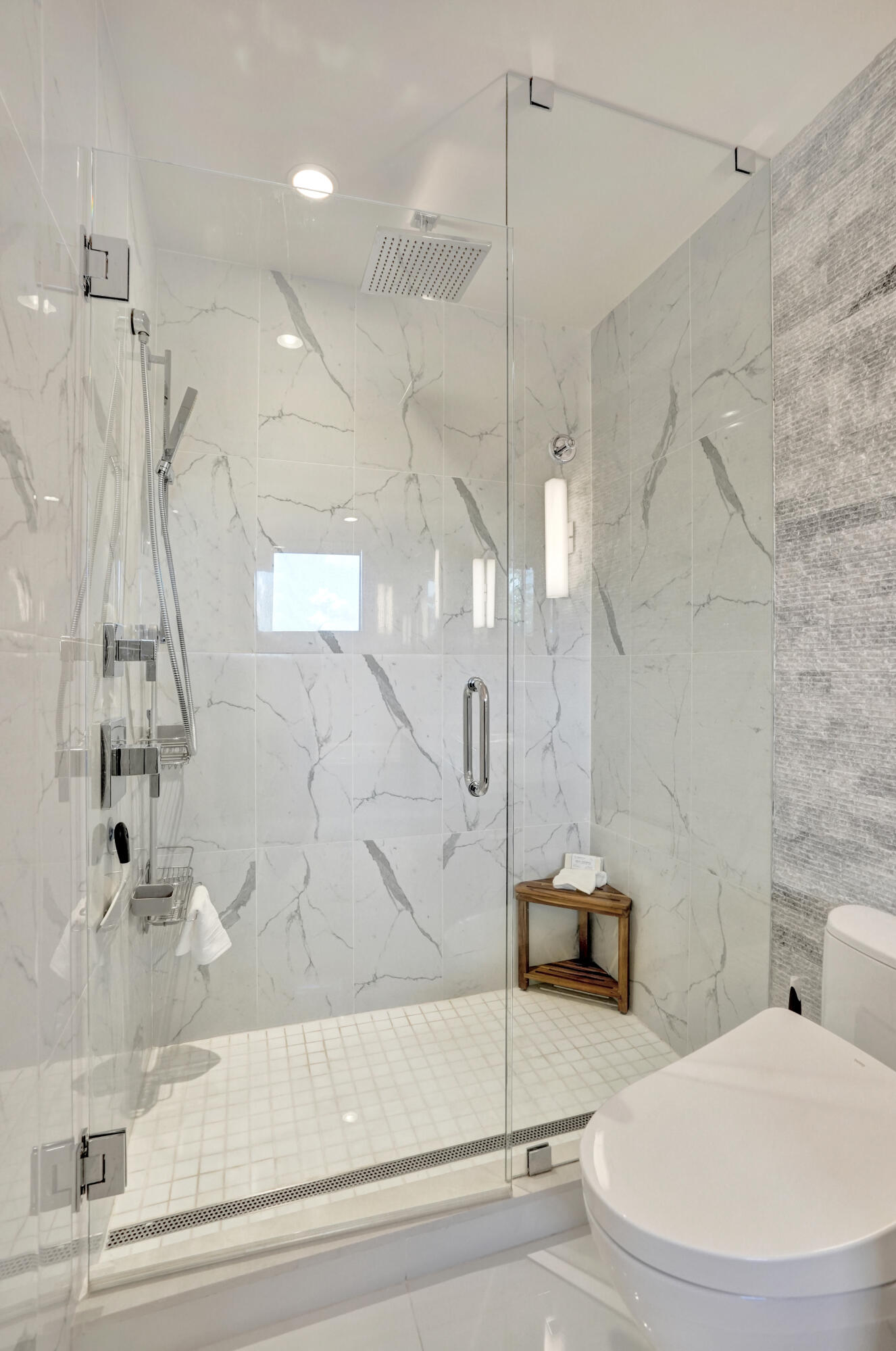 30 THIRTY NORTH OCEAN CONDO - Residential Lease