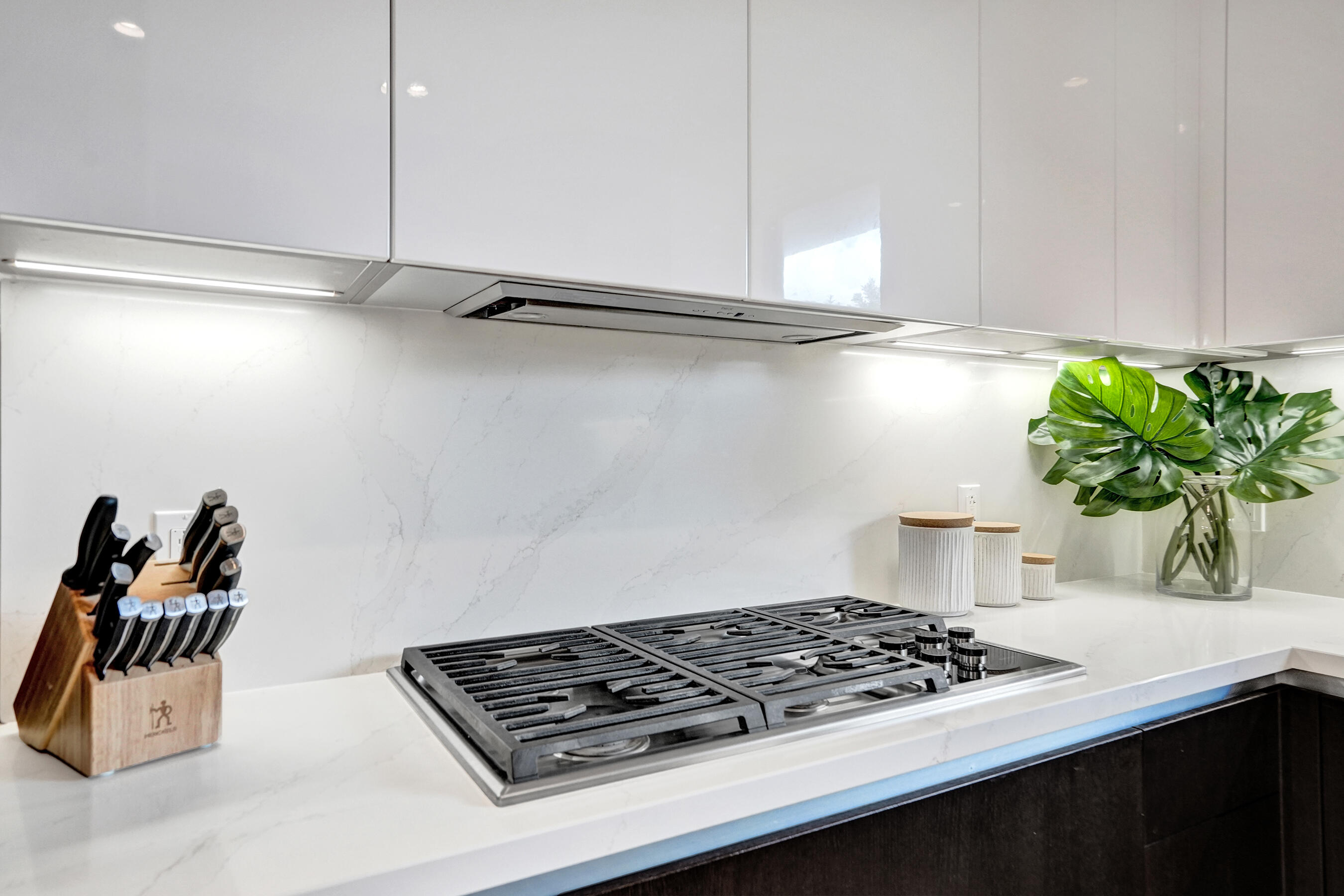 30 THIRTY NORTH OCEAN CONDO - Residential Lease