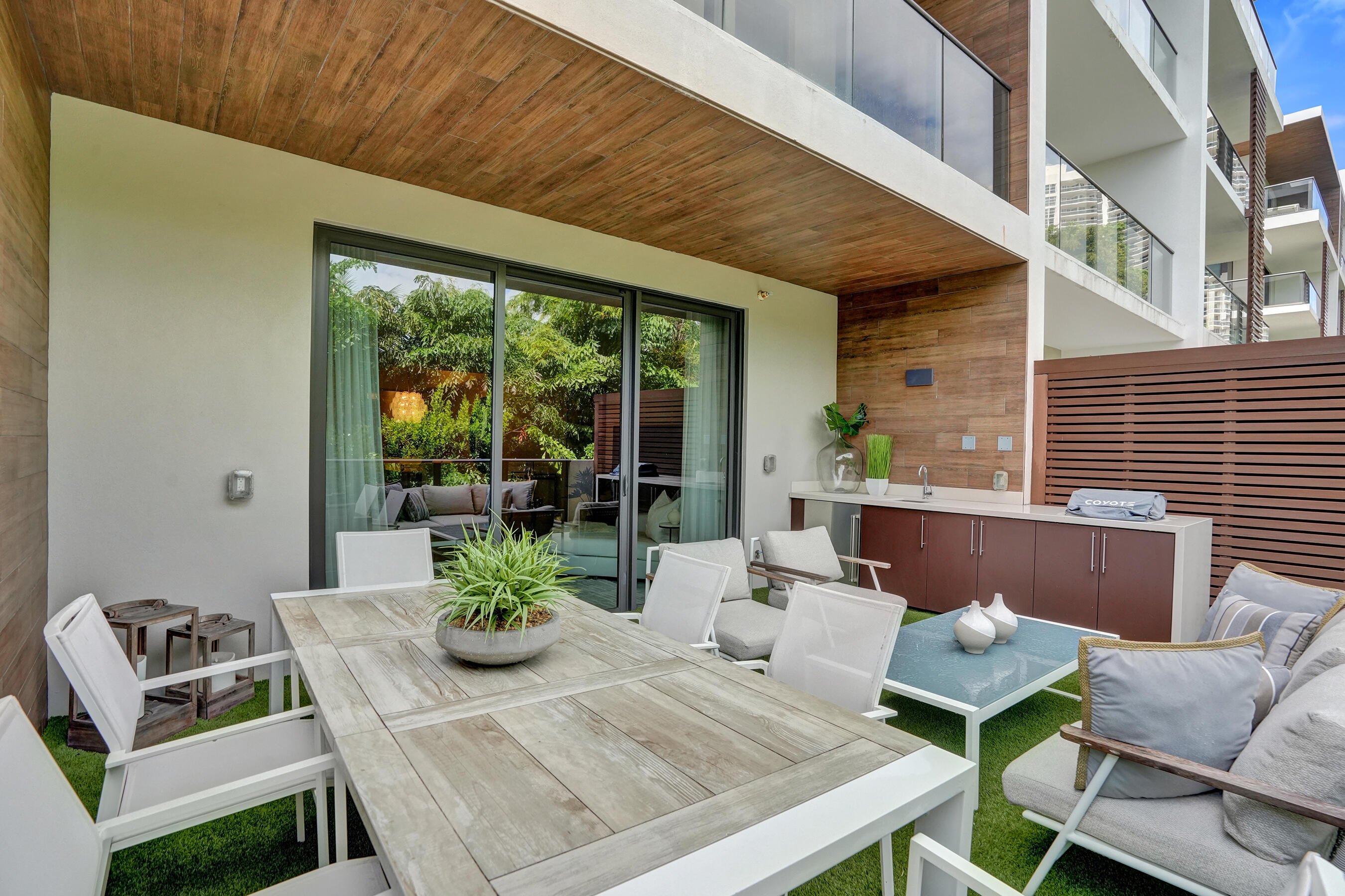 30 THIRTY NORTH OCEAN CONDO - Residential Lease