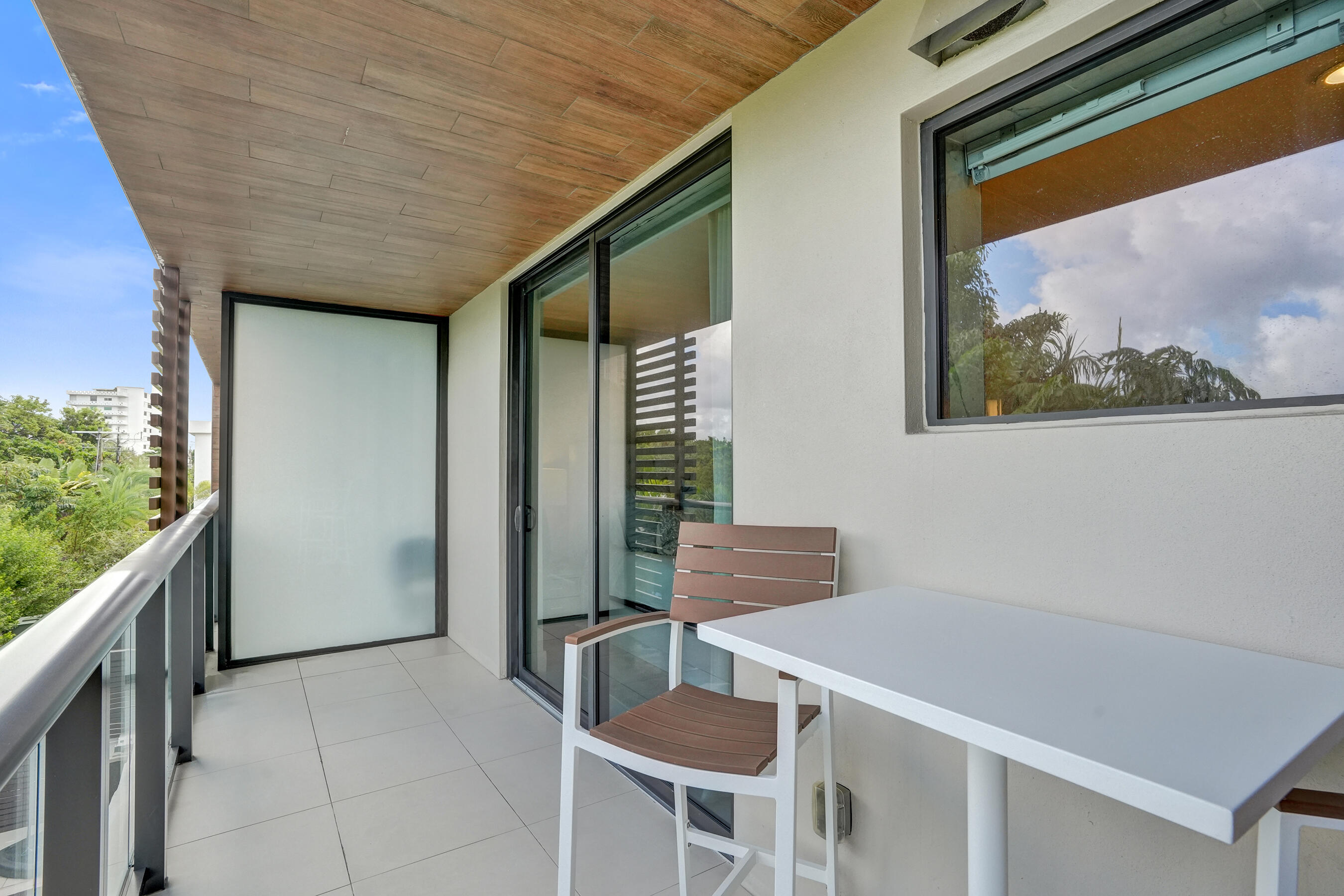 30 THIRTY NORTH OCEAN CONDO - Residential Lease