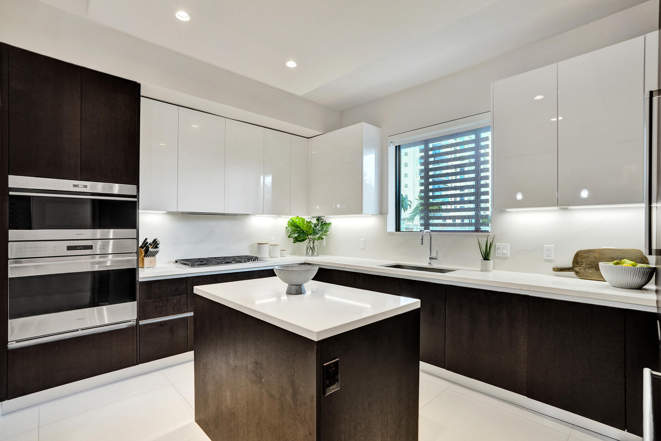 30 THIRTY NORTH OCEAN CONDO - Residential Lease