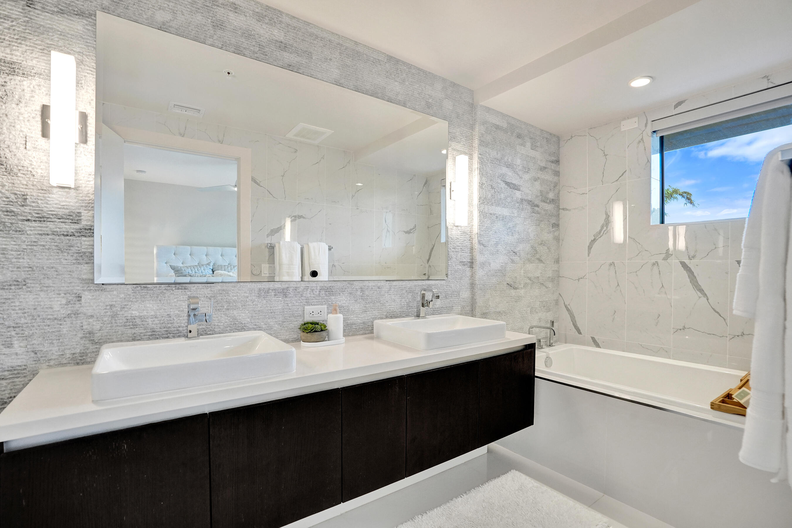 30 THIRTY NORTH OCEAN CONDO - Residential Lease