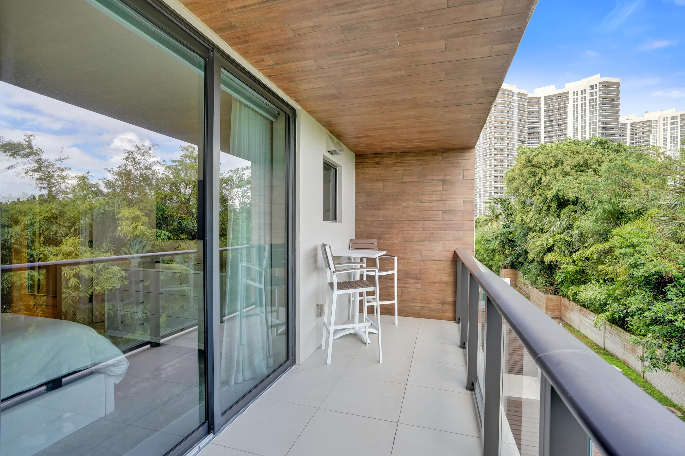 30 THIRTY NORTH OCEAN CONDO - Residential Lease