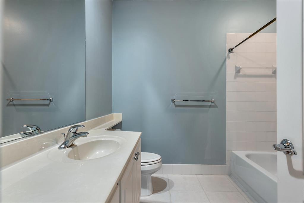 CAMBRIDGE AT ABACOA - Residential