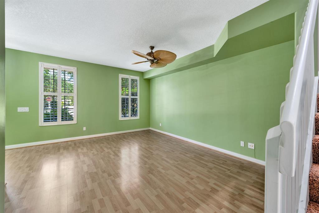 CAMBRIDGE AT ABACOA - Residential