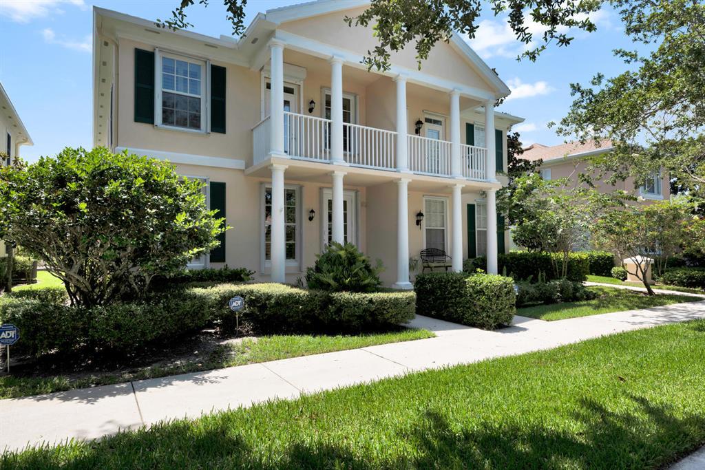 CAMBRIDGE AT ABACOA - Residential