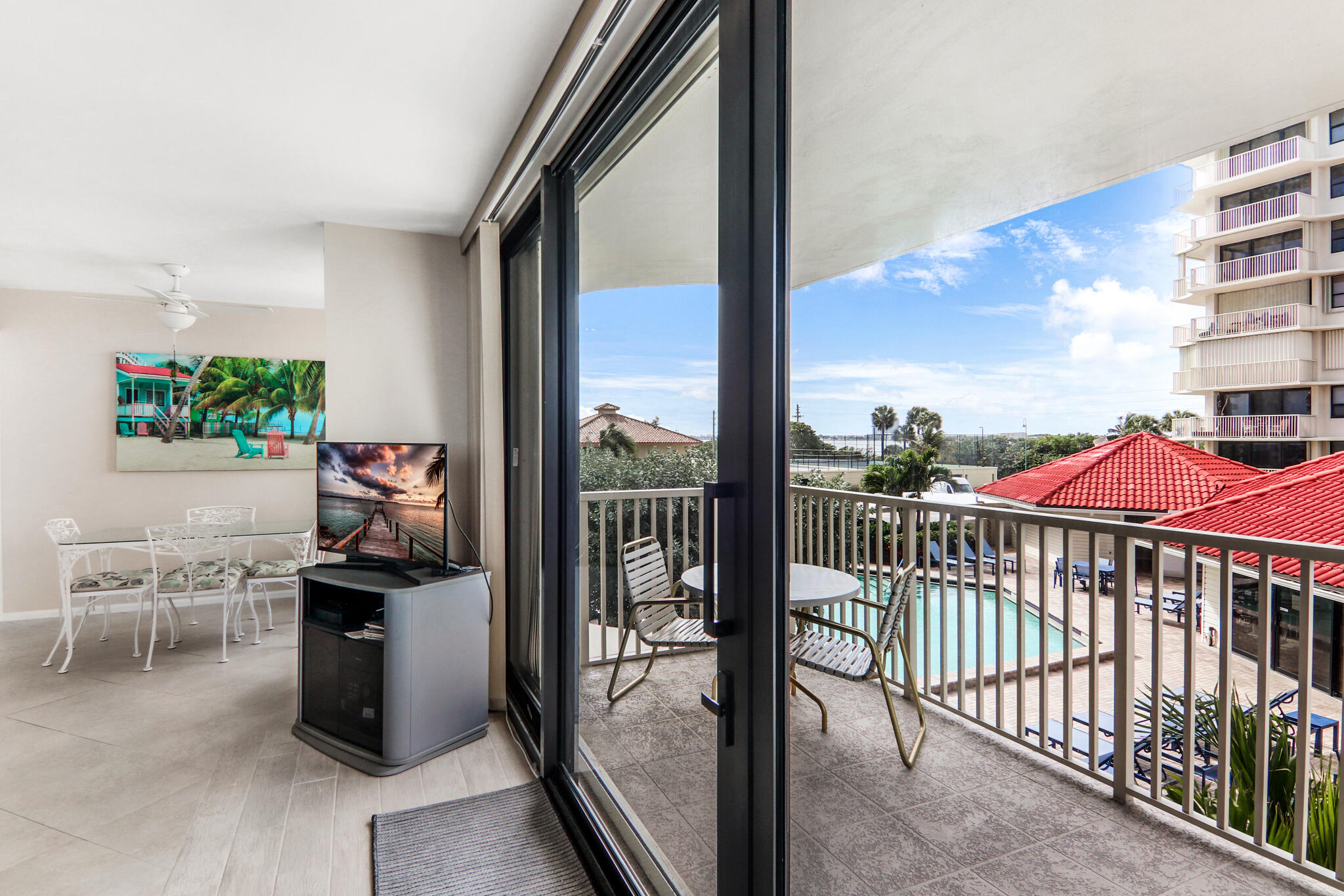 DUNES TOWERS CONDO - Residential Lease