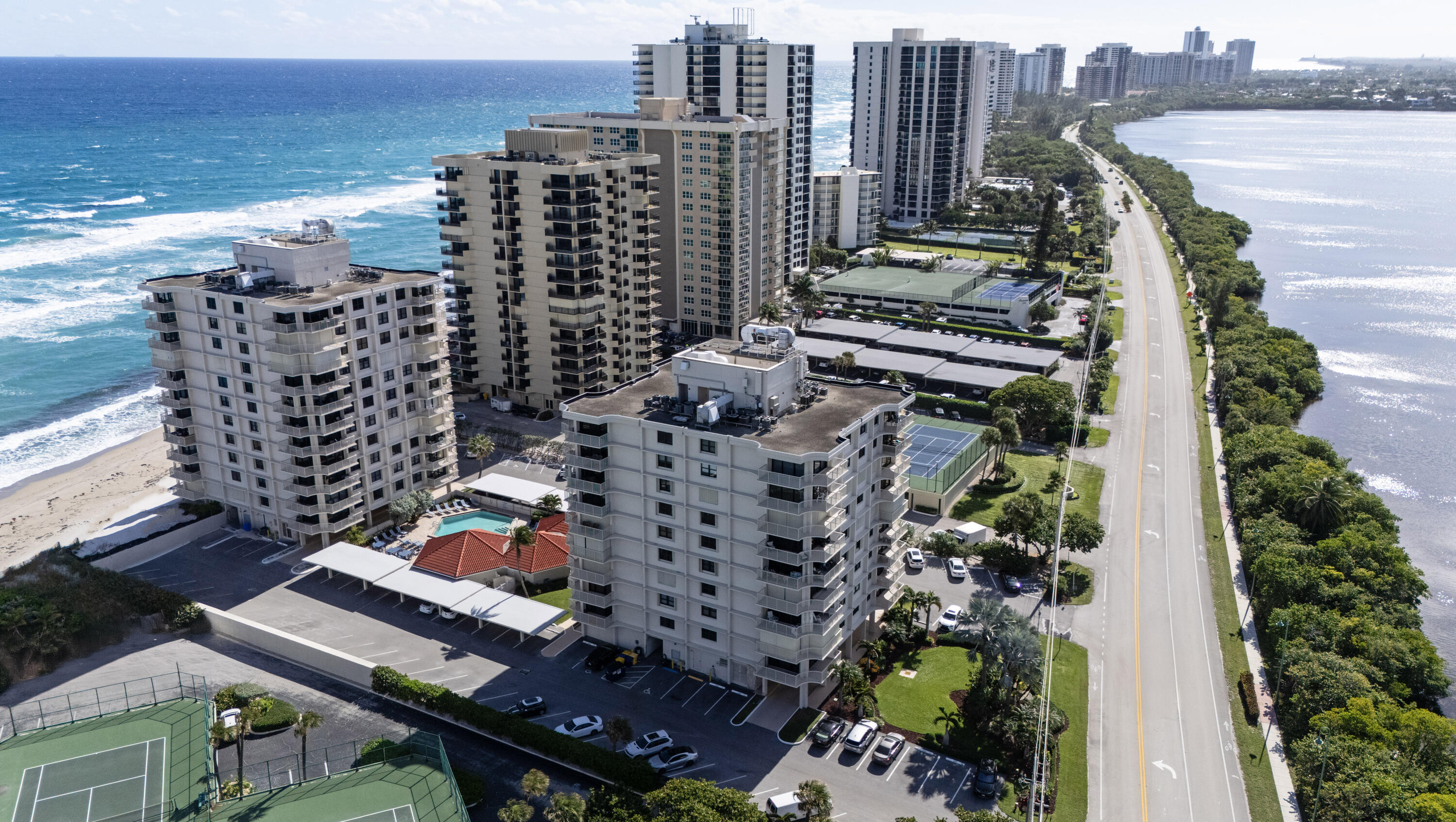 DUNES TOWERS CONDO - Residential Lease
