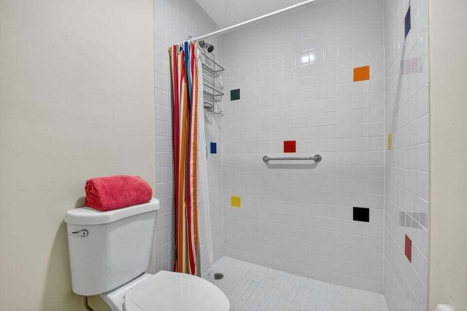 TUDOR TWO NORTH CONDOS - Residential Lease