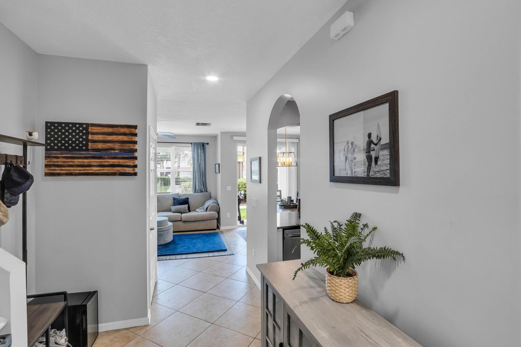 Photo of 4947 Grinnell Street, Lake Worth, FL 33463 (MLS # B26020386)