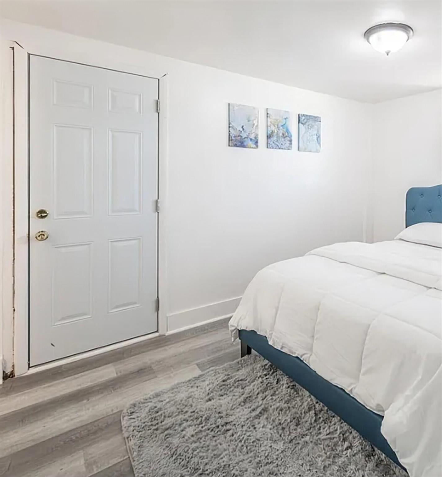 BREEZYWAY MANOR ADD - Residential Lease