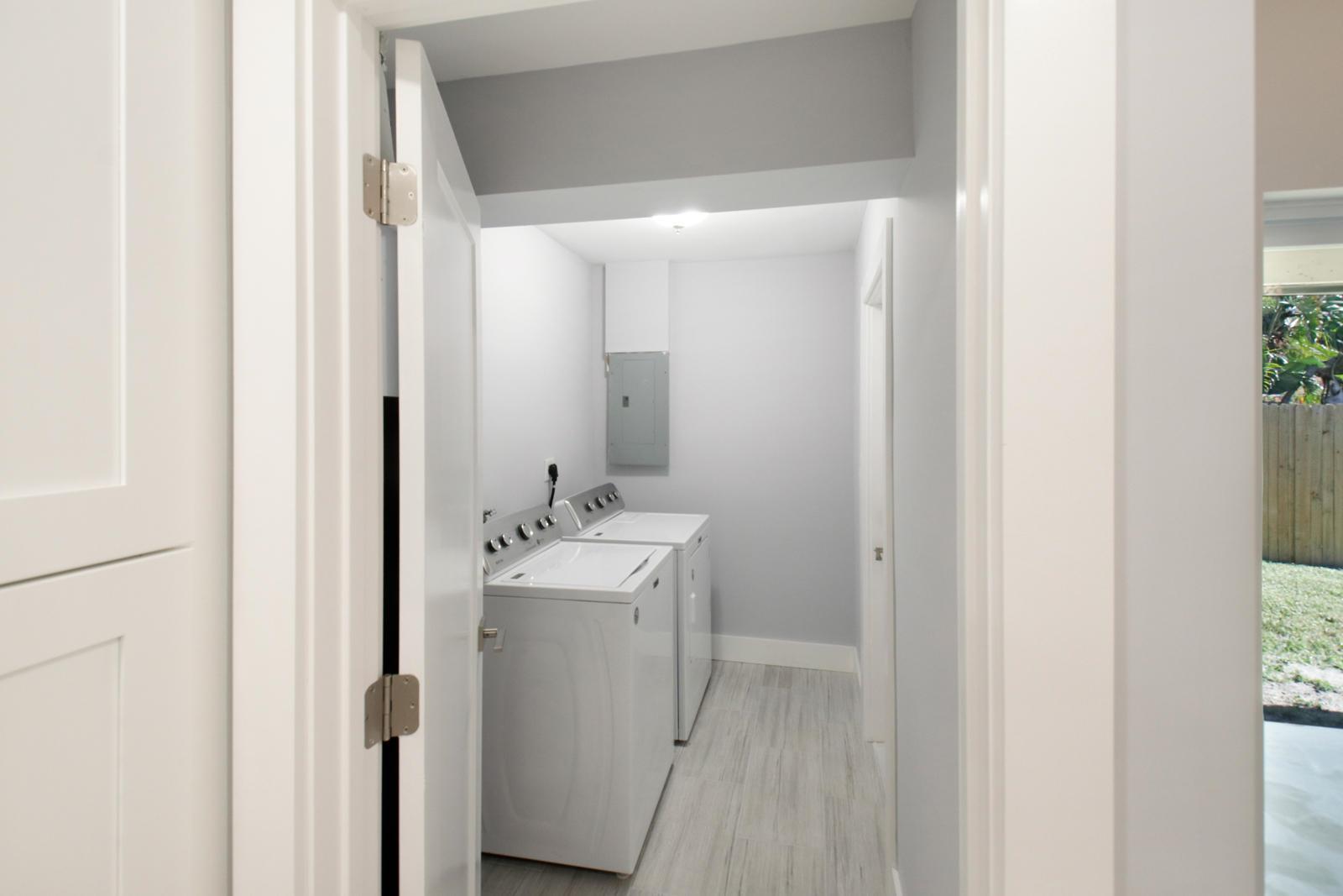 OCTOBER PARK - Residential Lease