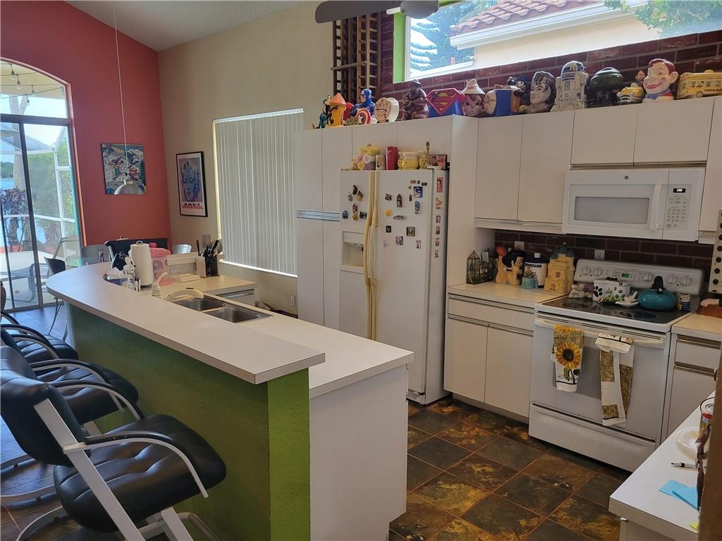 Embassy Lakes Ph II 141-4 - Residential