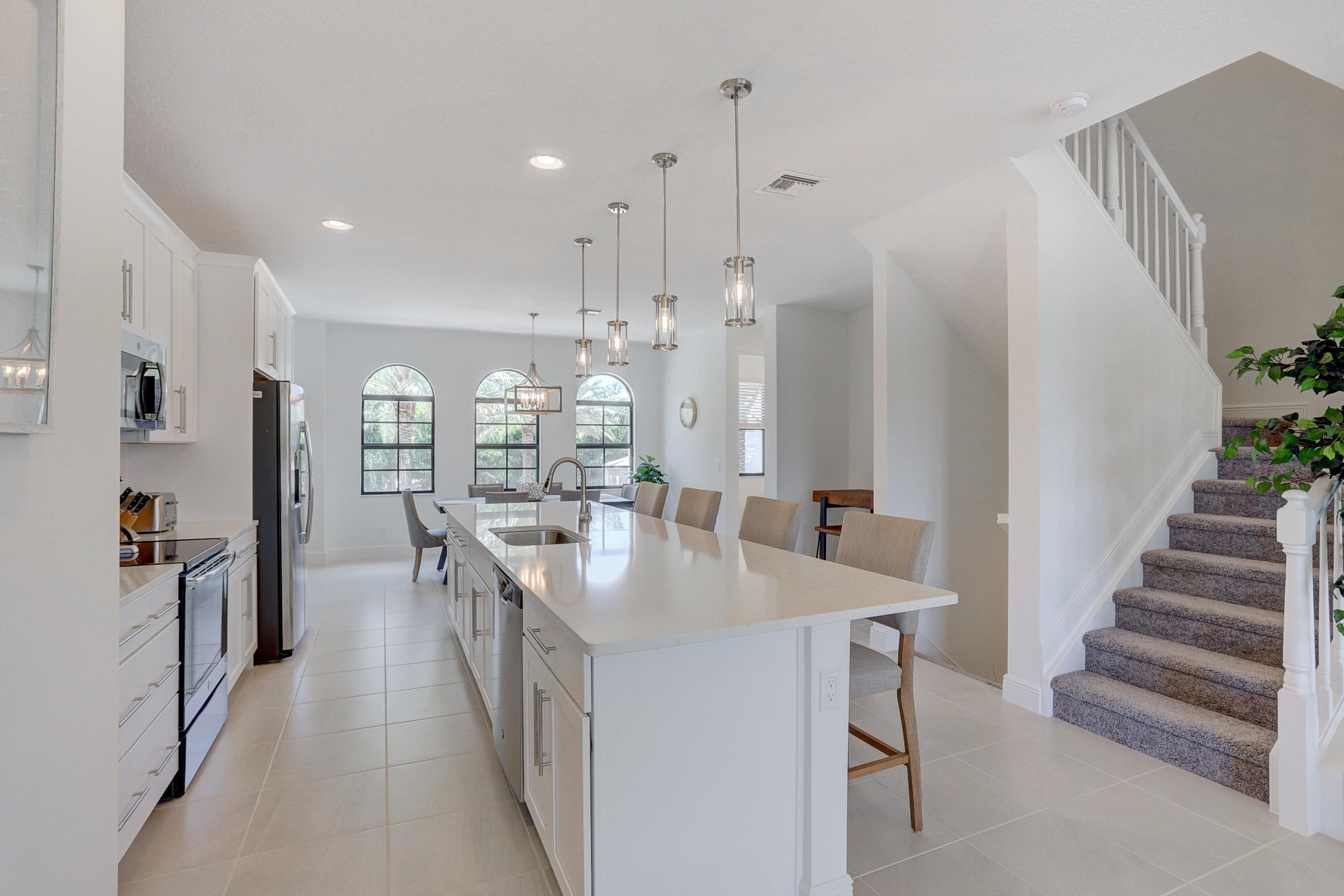 CASA DEL MAR - Residential Lease