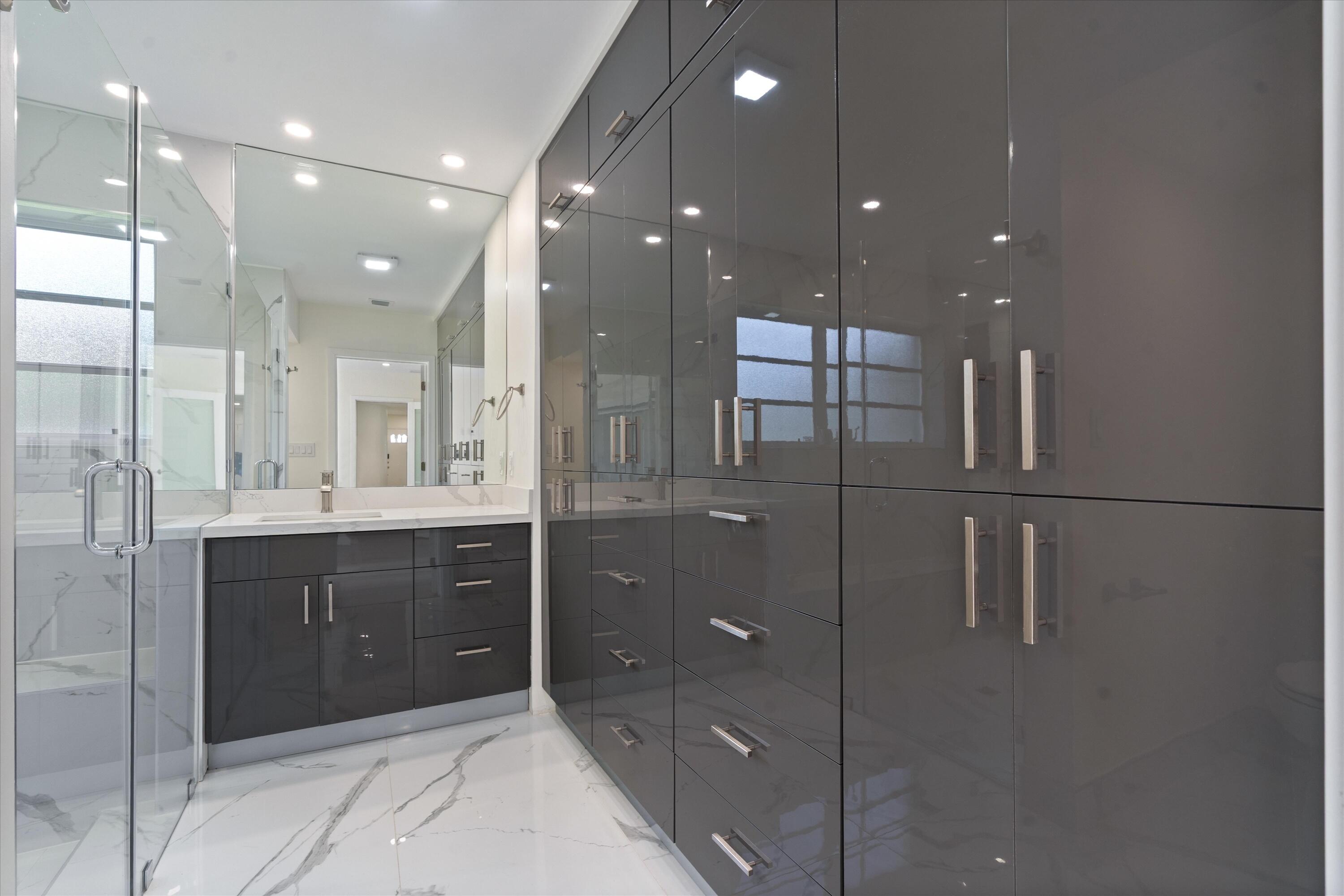 ELDORADO ESTATES IN PLANTATION - Residential