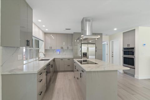 Tiny photo for 7521 SW 1st Street, Plantation, FL 33317 (MLS # B26021335)
