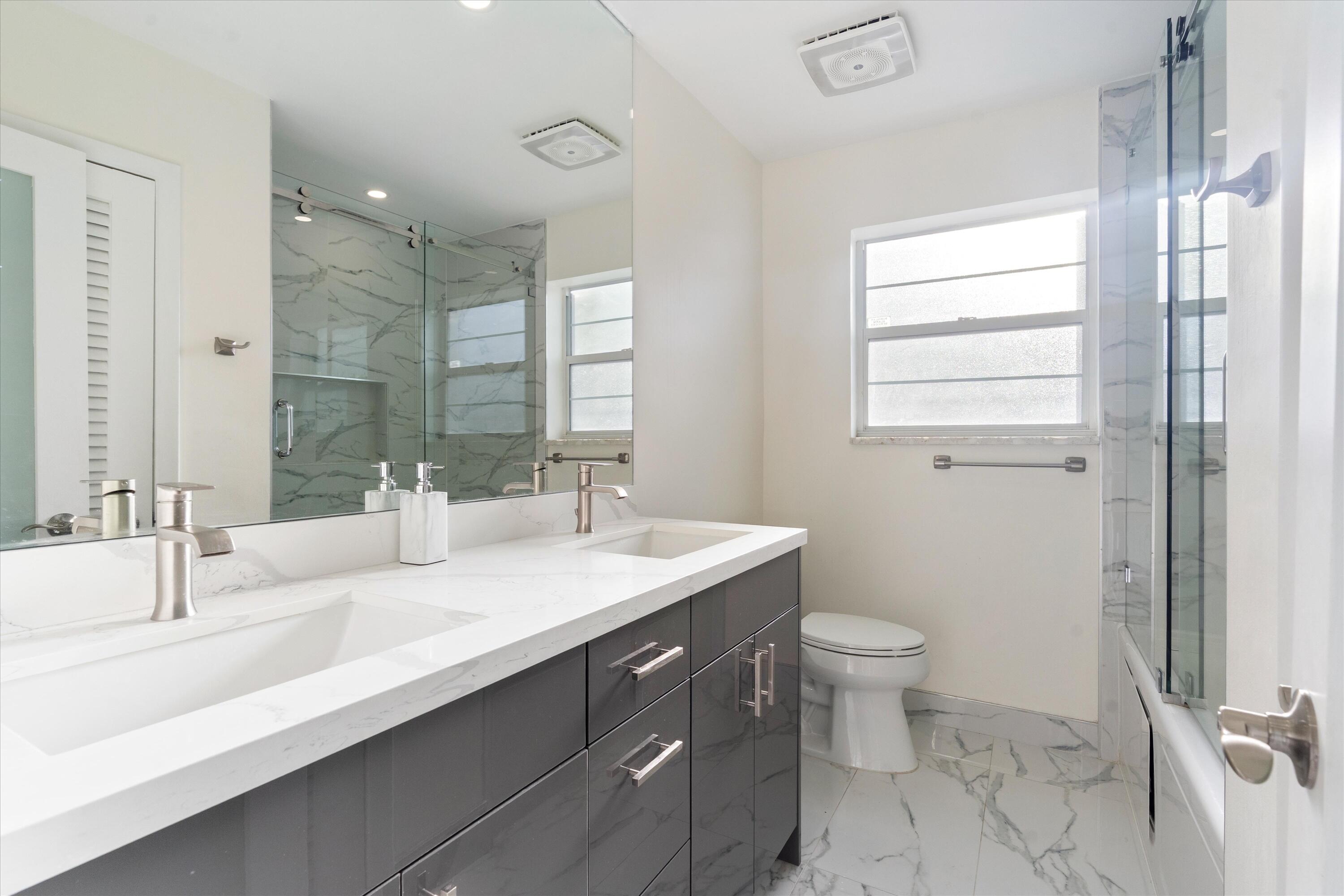 ELDORADO ESTATES IN PLANTATION - Residential