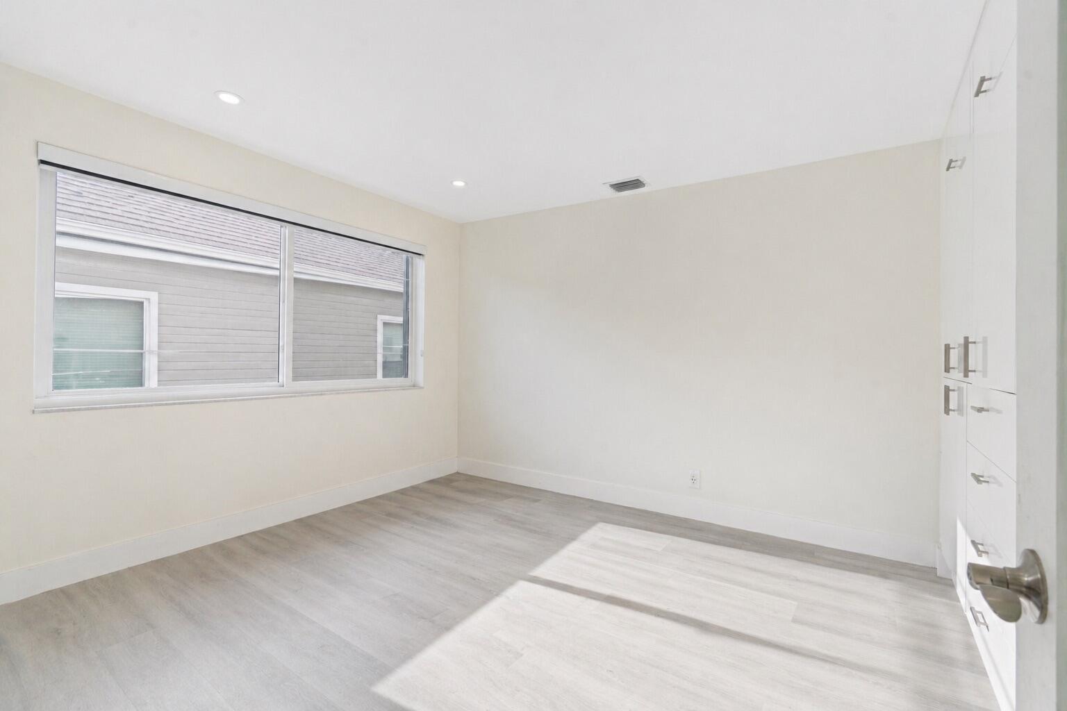 ELDORADO ESTATES IN PLANTATION - Residential