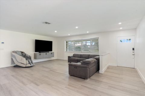 Tiny photo for 7521 SW 1st Street, Plantation, FL 33317 (MLS # B26021335)