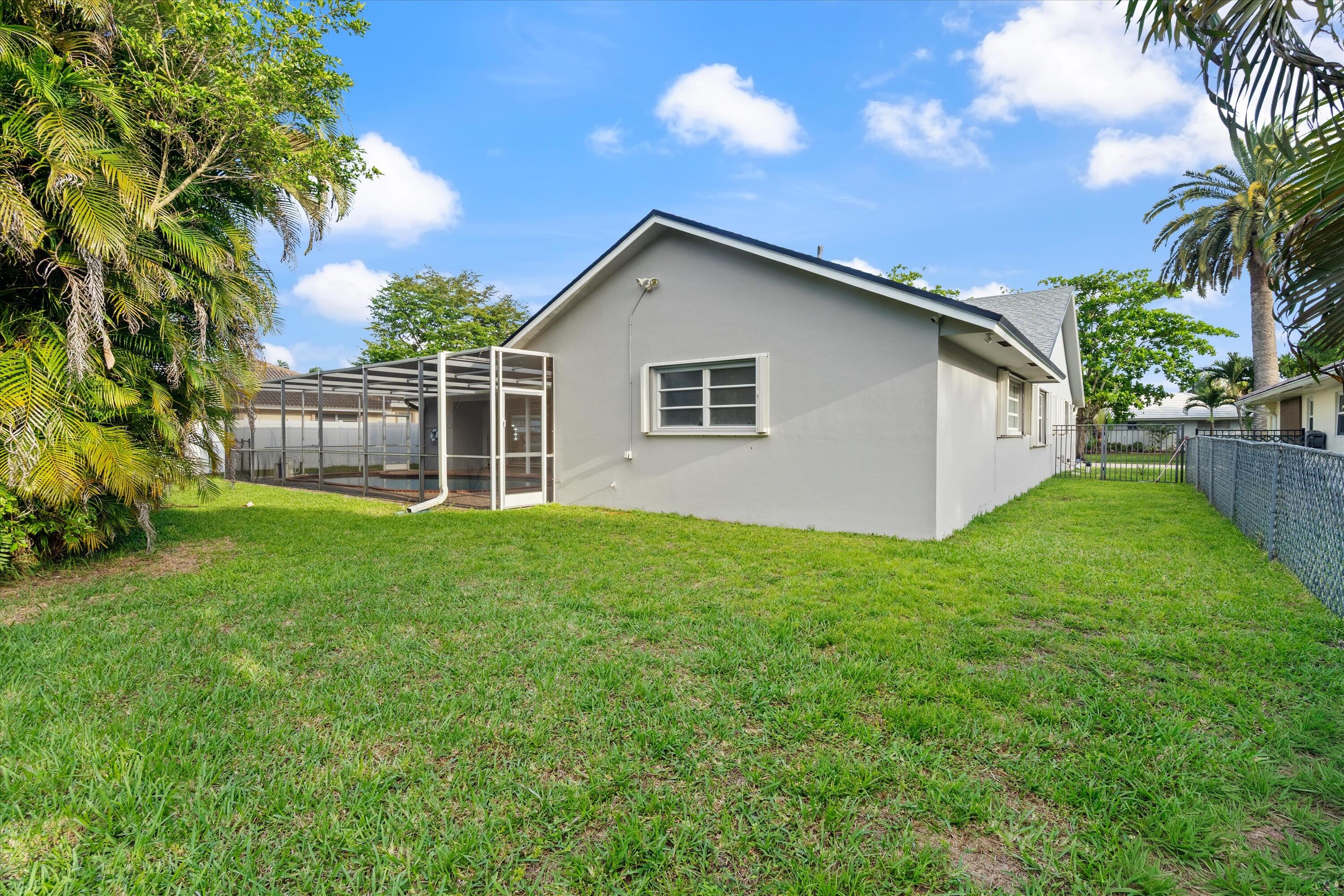 ELDORADO ESTATES IN PLANTATION - Residential