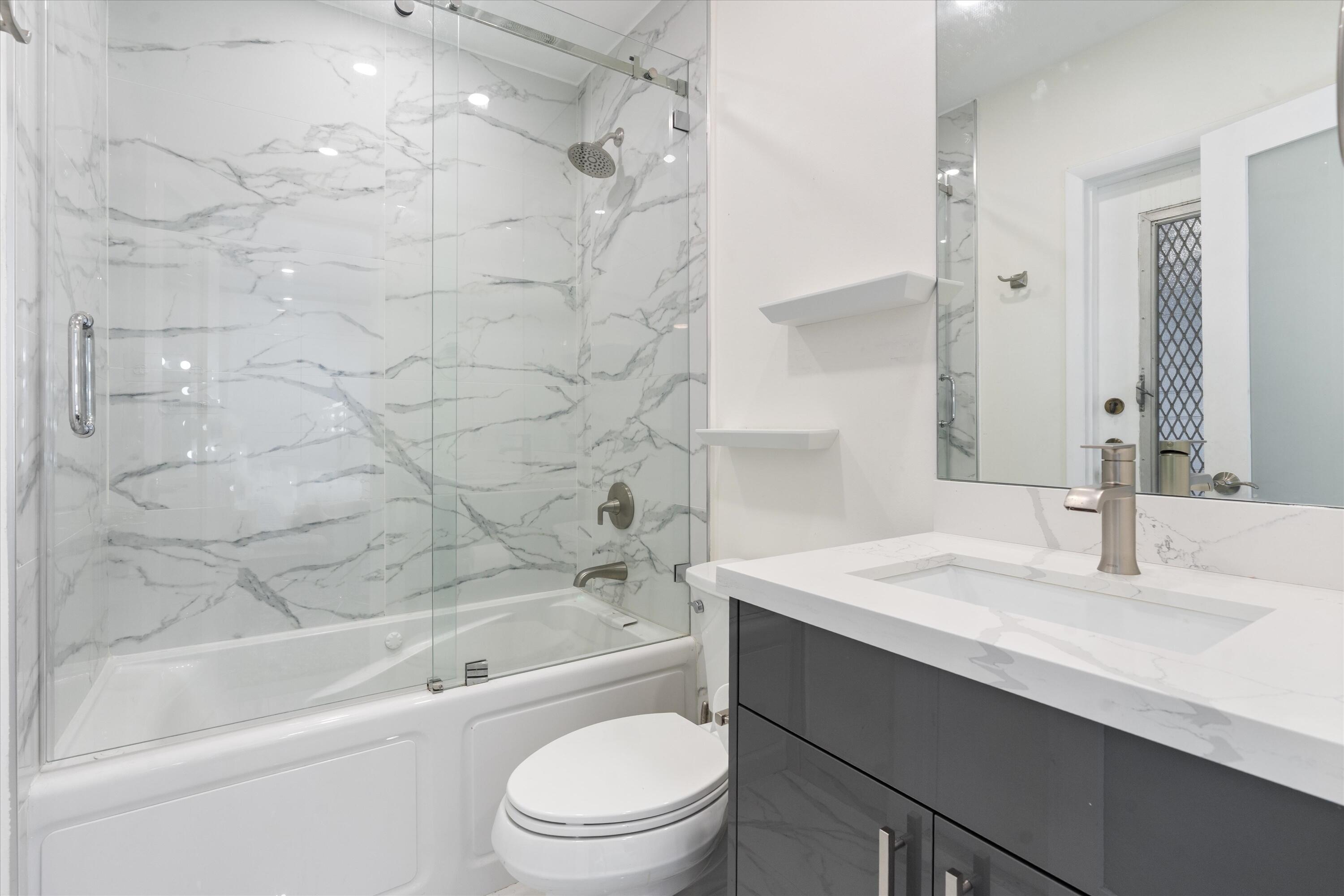 ELDORADO ESTATES IN PLANTATION - Residential