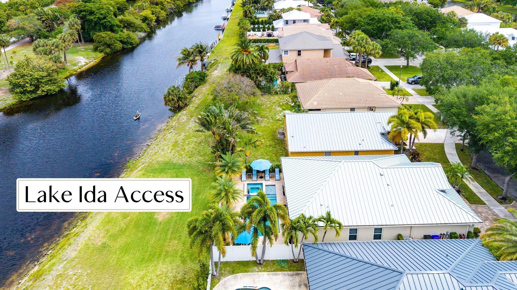 DELRAY LAKES - Residential