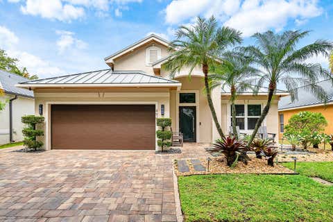 Tiny photo for 494 Enfield Court, Delray Beach, FL 33444 (MLS # B26017040)