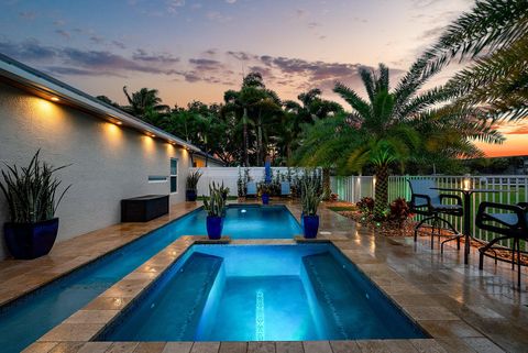 Tiny photo for 494 Enfield Court, Delray Beach, FL 33444 (MLS # B26017040)