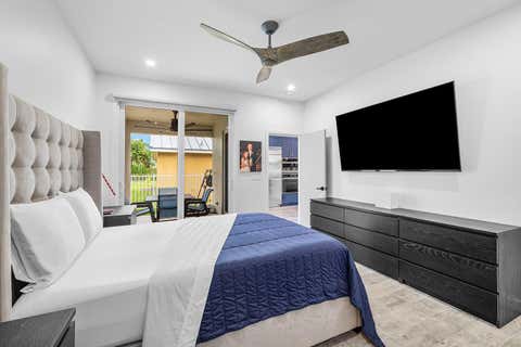 Tiny photo for 494 Enfield Court, Delray Beach, FL 33444 (MLS # B26017040)