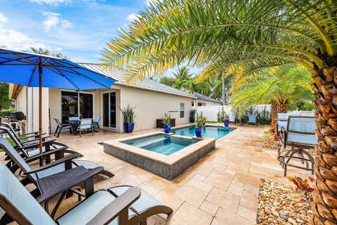 Tiny photo for 494 Enfield Court, Delray Beach, FL 33444 (MLS # B26017040)