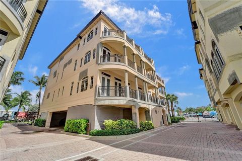 A home in Lauderdale By The Sea