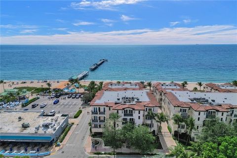 A home in Lauderdale By The Sea