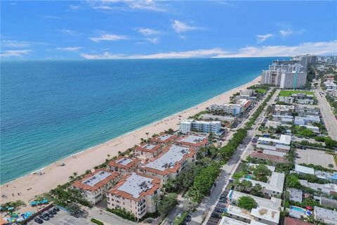 A home in Lauderdale By The Sea