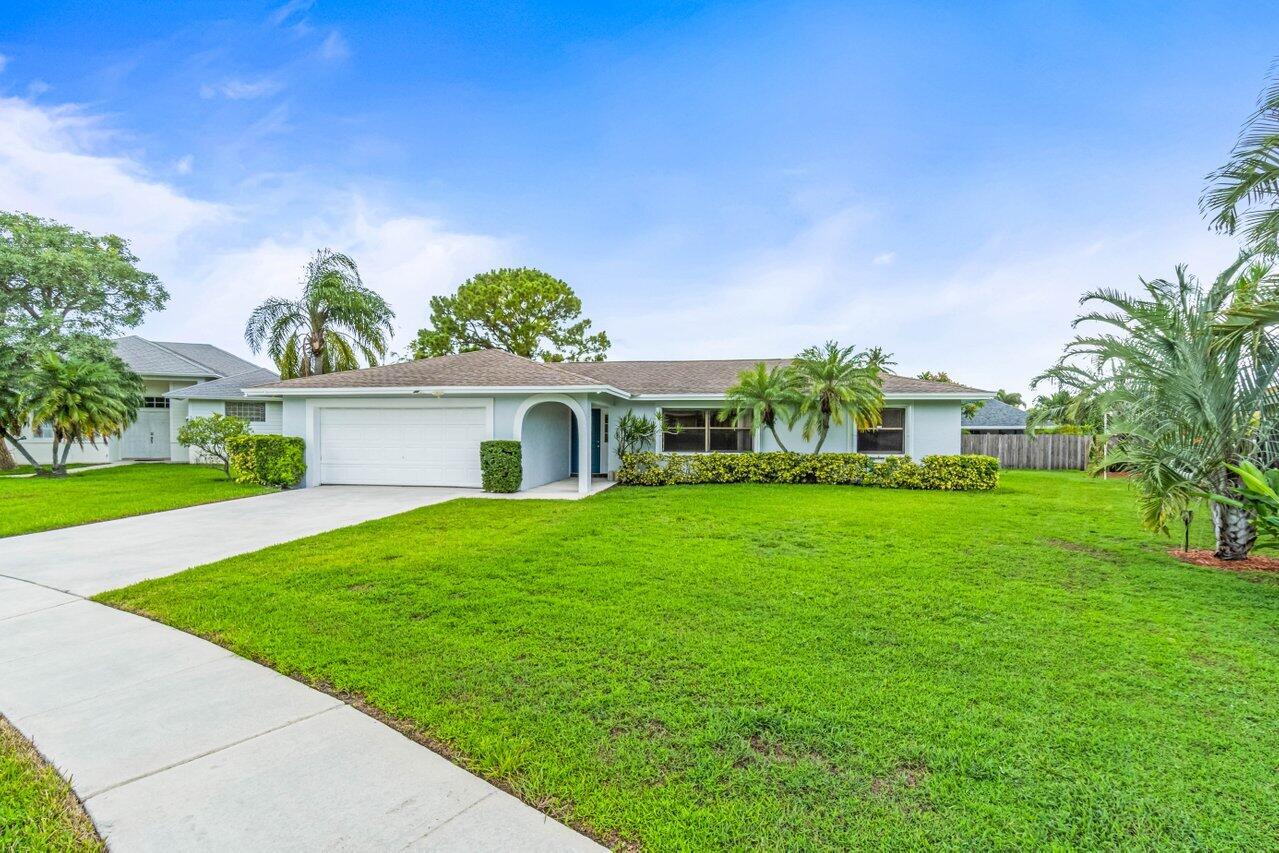 1849 Tulip Lane