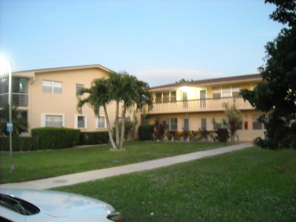 Photo of 216 Sheffield I, West Palm Beach, FL 33417 (MLS # R11147375)