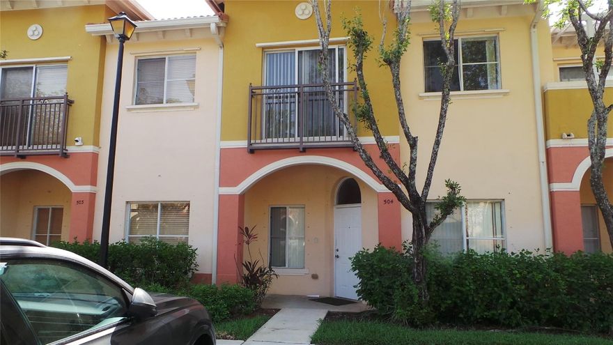 RARELY AVAILABLE  3 BEDROOM 2.5 BATH TOWNHOUSE IN WELL MAINTAINED SANTA CATALINA COMMUNITY.LOCATED  AT THE BACK OF THE PROPERTY WITH A NICE GREEN BACK AREA WITH PATIO  AND A TREE LINED VIEW, AND A STORAGE CLOSET CONTAINING ALL HURRICANE PANELS.  THE LARGE MASTER SUITE ON THE SECOND FLOOR THAT OVERLOOKS A GREEN GARDEN AND HAS A WALK-IN CLOSET. TILE THROUGHOUT 1st FLOOR, STAINLESS STEEL APPLIANCES , PANTRY, LARGE EAT IN KITCHEN WITH AN AMPLE AMOUNT OF STORAGE AND CABINETS, A KITCHEN ISLAND WITH SNACK BAR SEATING, WASHER & DRYER ARE ON THE 2nd FLOOR WITH BEDROOMS. WONDERFUL AMENITIES INCLUDING A POOL, BASKETBALL COURT, TENNIS COURTS,CHILDREN'S PLAYGROUND AREA.  CLOSE TO MAJOR SHOPS AND RESTAURANTS .